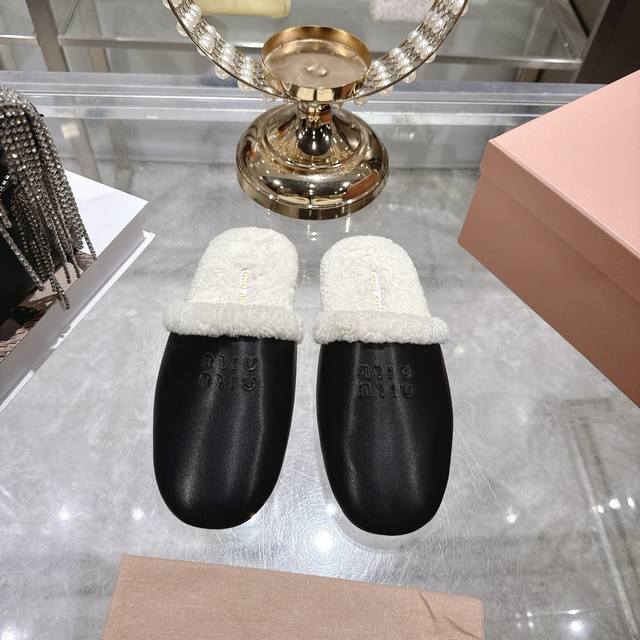 Factory Miu25 autumn and winter new imported wool slippers with closed toe and h