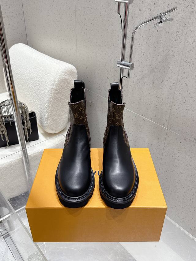 Factory Louis Vuitton 25Ss autumn and winter new Lv round toe elastic band one-