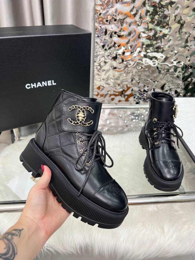 2025 Chanel autumn and winter new style, top catwalk style, exclusive custom hig