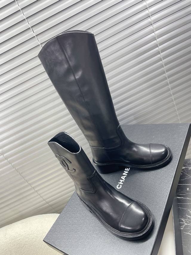 chanel autumn and winter new models; knight boots high boots; short boots sleeve