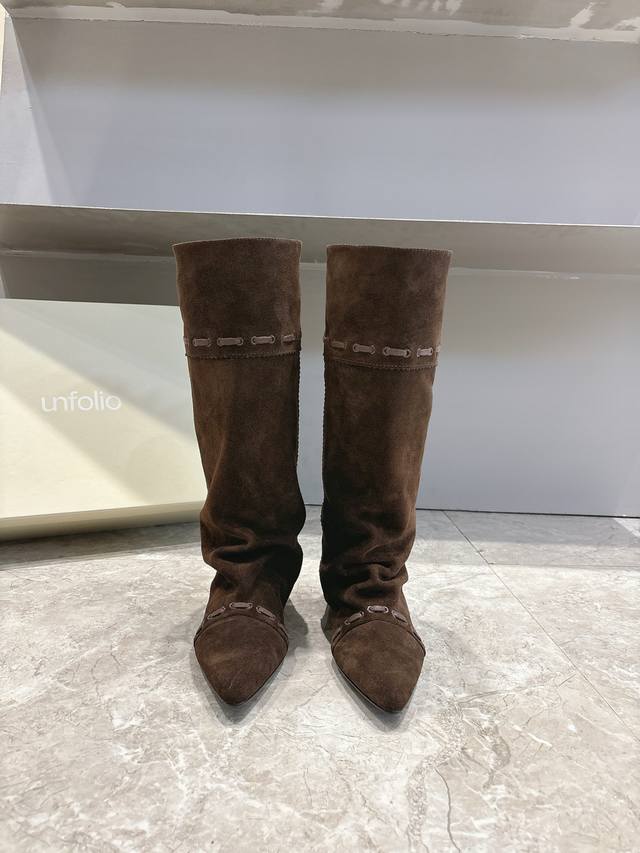 Unfolio 25 new autumn and winter retro western cowboy boots, feel the collision