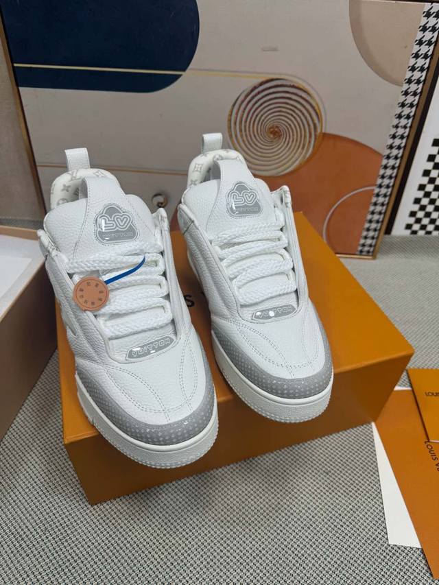 Upgraded version of the flats. LV-Louis Vuitton vs. all other versions on the m