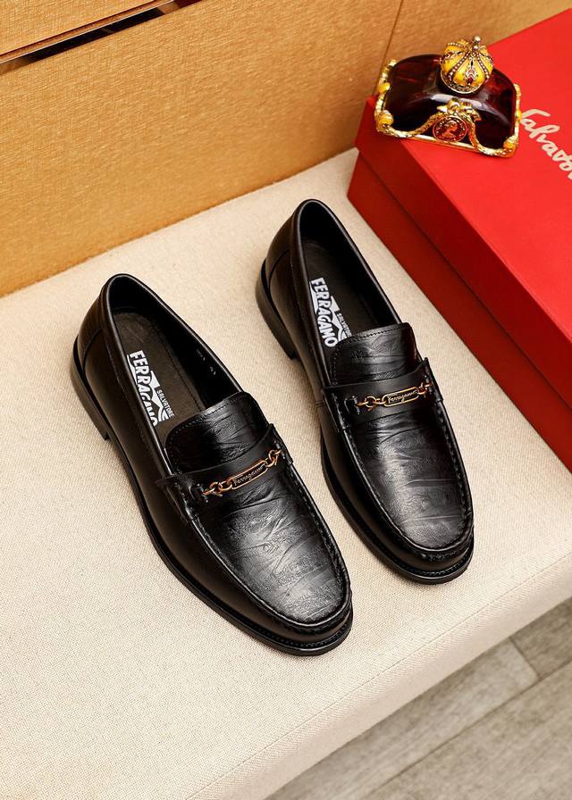 Product Trademark: Ferragamo Casual Leather Shoes Standard Sizes: 38-44, 45, 46