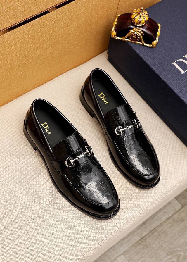 Product trademark: Dior casual leather shoes Standard size: 38-44 45.46 Custom