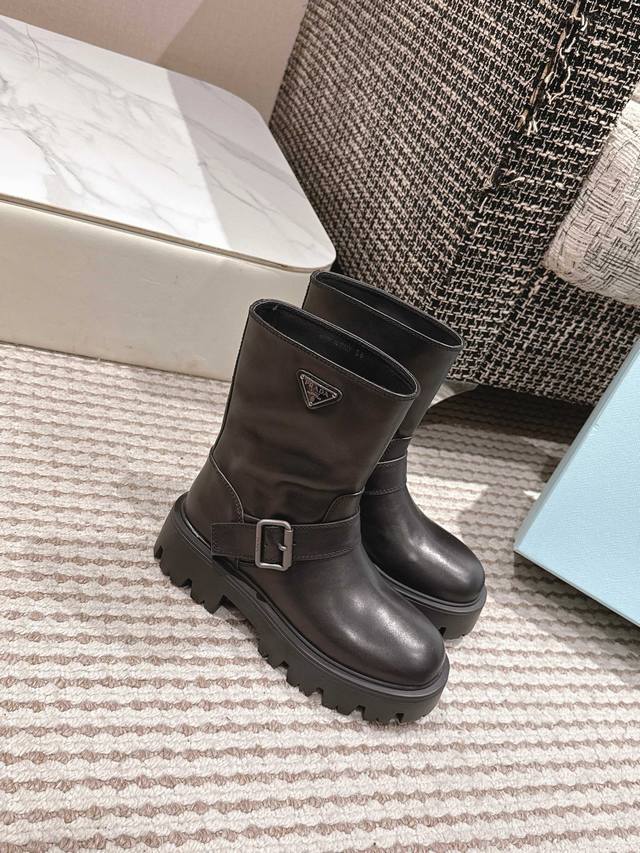 Premium Edition Prada's new Fall/Winter 2025 classic triangle-shaped platform sl