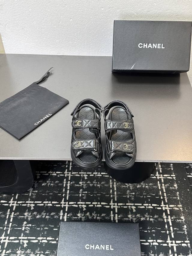 2025 Spring/Summer Newest 3-in-1 Sole Counter Featured Velcro Beach Sandals in