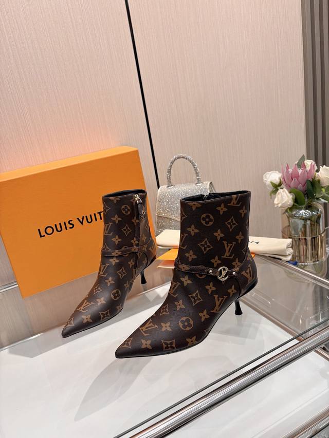 Purchasing-level, Louis Vuitton 2025 Official Autumn Ankle Boot Collection! Per