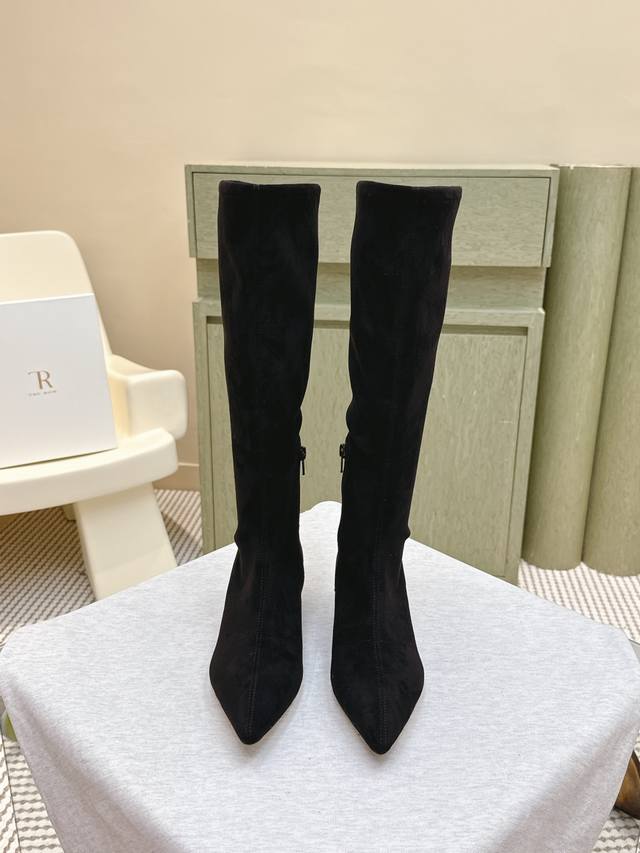 Agent-level long boots