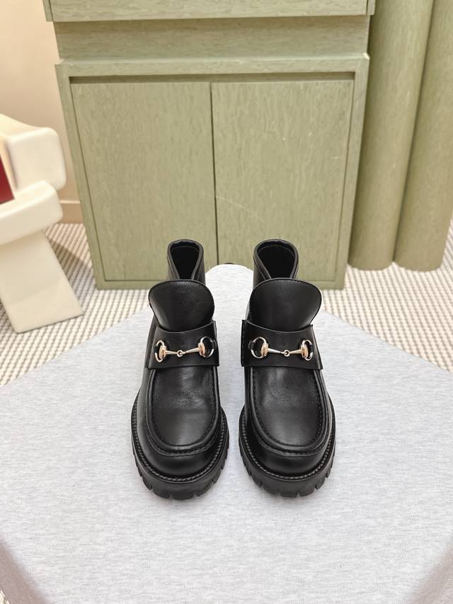 Shopping-level | D043 Gucci 25Ss Classic Horsebit Ankle Boots for Fall/Winter