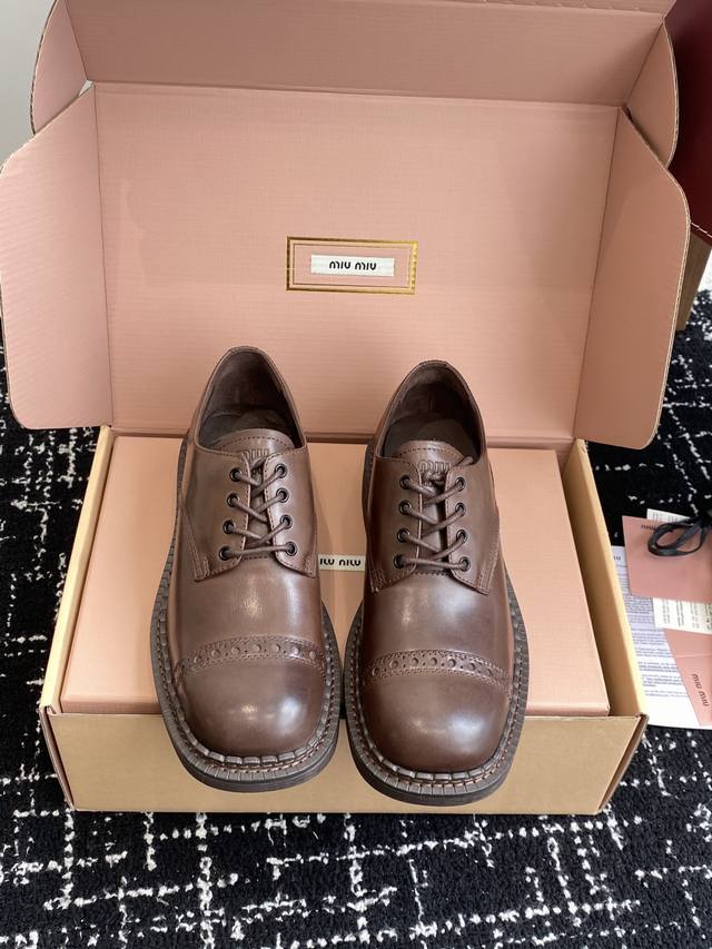 Top qualityMiu Miu 25 Spring/Summer catwalk style lace-up loafersUpgraded! Great