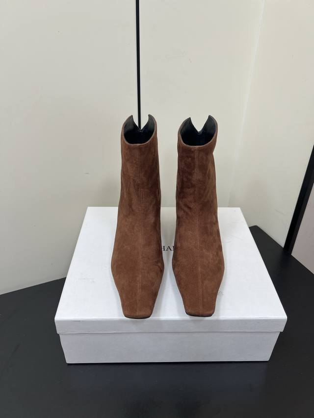 Khaite 2025 | New autumn and winter square toe ankle boots This season's most fa
