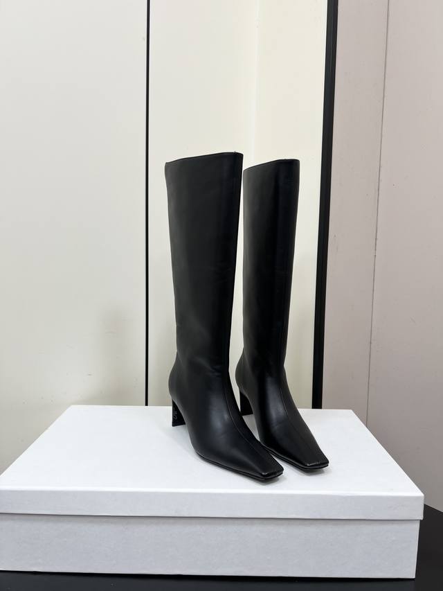 Khaite 2025 | New autumn and winter square-toed high boots This season's most fa