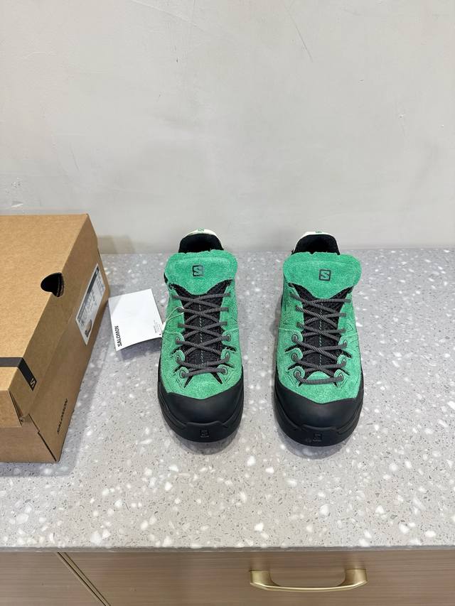 G279 Salomon Xt Whisper outdoor casual sneakers. . Originally purchased, develo