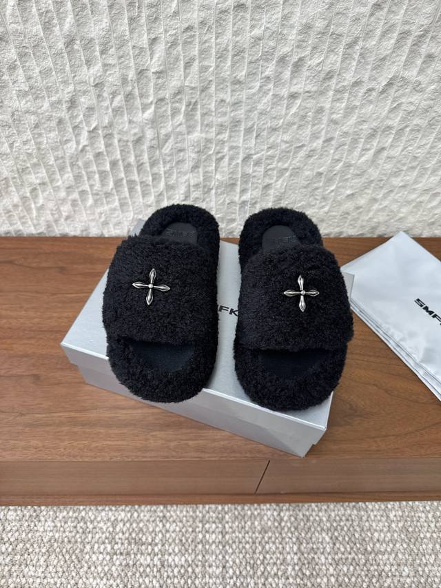 G266 Smfk niche fashion brand 25Ss new autumn and winter thick-soled bread slipp