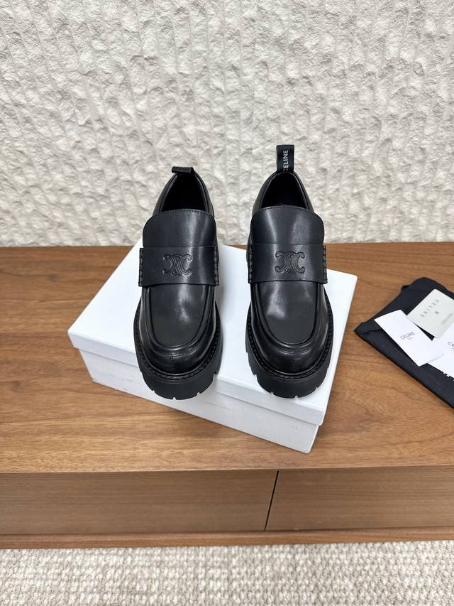 G101 Celine 25Ss new autumn/winter thick-soled loafers . Many celebrities and i