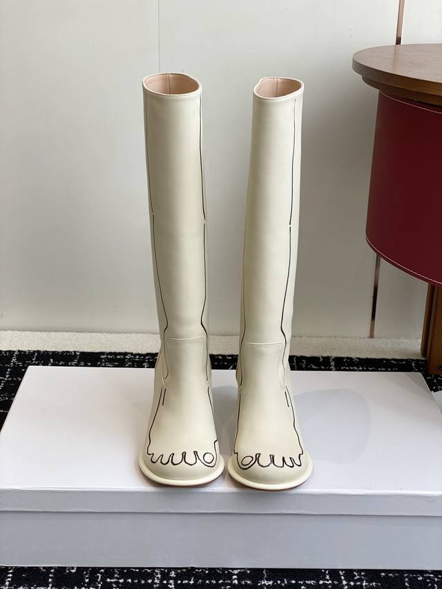 Agent-level 620 graffiti style The Row 25 new autumn and winter high-heeled boot