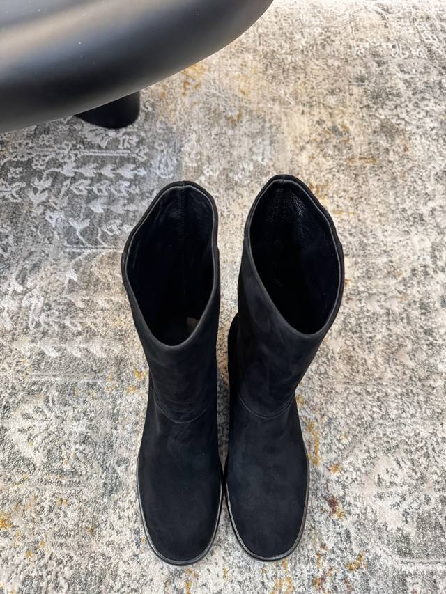 New autumn and winter products Fabric: sheepskin Lining: sheepskin Sole: cowhid