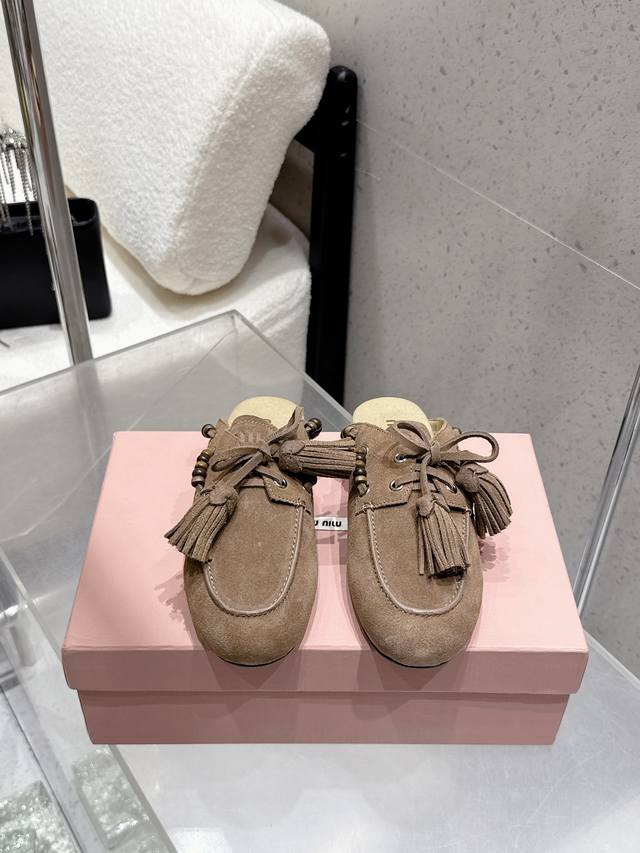 Half-slipper loafers Miumiu 2025 Autumn/Winter tassel beaded old-money style loa