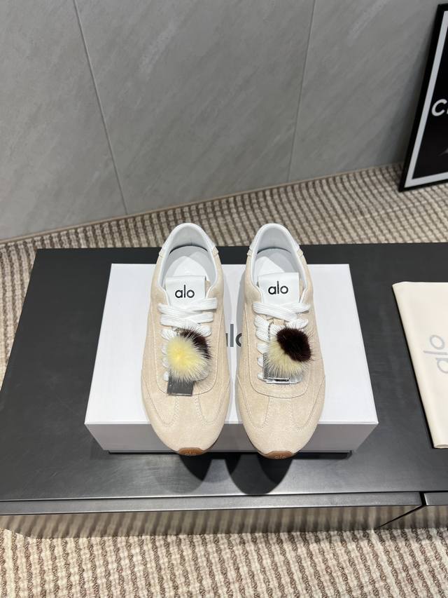 Factory: Exclusive, premium version of the buckleless, buckled-on style. Alo Yo