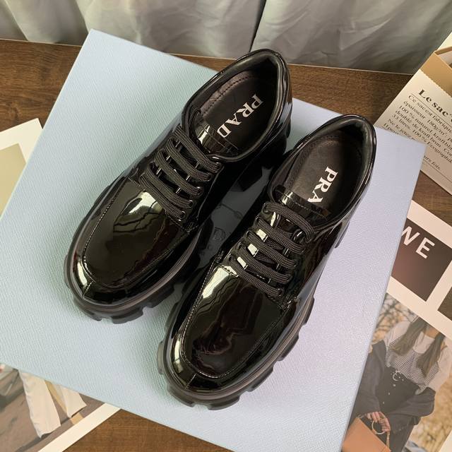 prad* Ss21New Arrival~ p's new style, exclusive April new productClassic wheel t