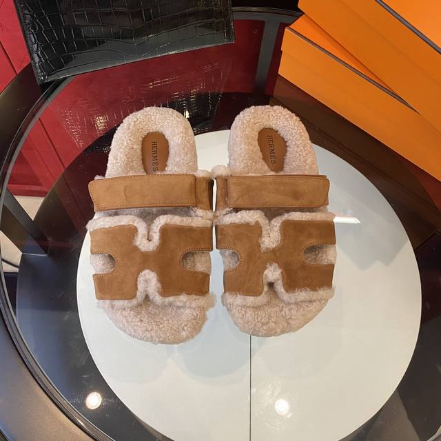 New fall/winter top-of-the-line versions for men and women. The recently popula