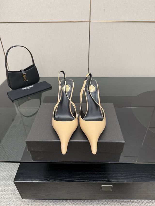 Saint Laurent's stunning high heelsSpring 25 collectionWho could resist YSL hig