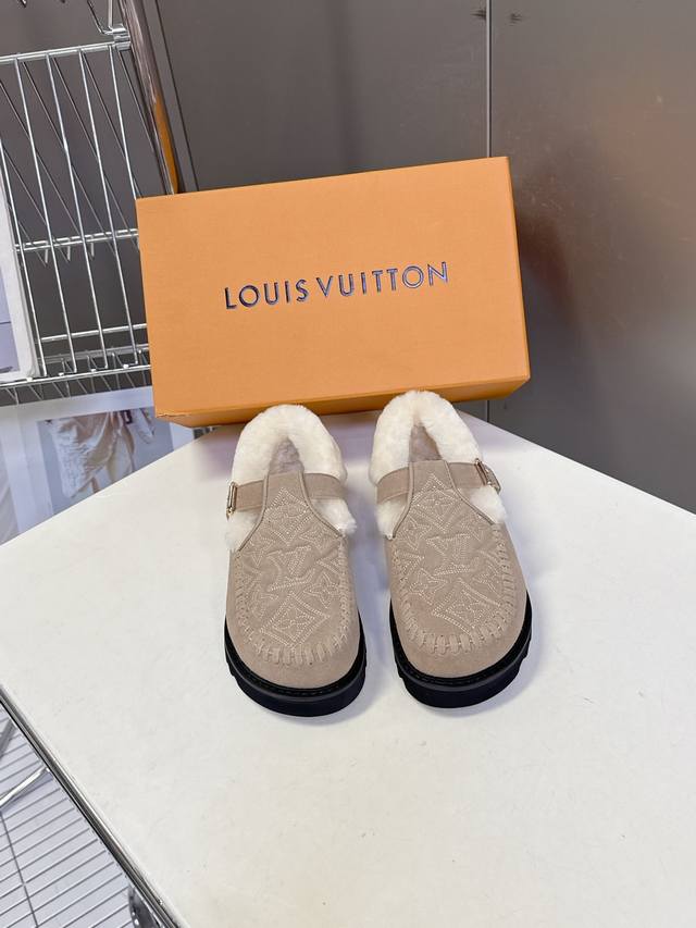 Lv Louis Vuitton's latest autumn and winter pure wool slippers, thick soles, hei