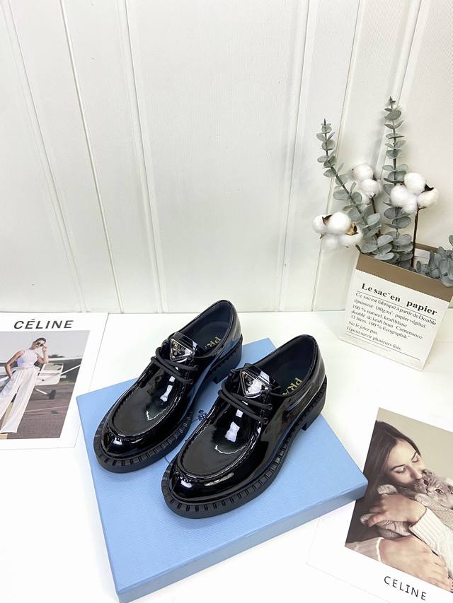 Factory-grade prad 23S official autumn/winter high-top style, featuring a boot-