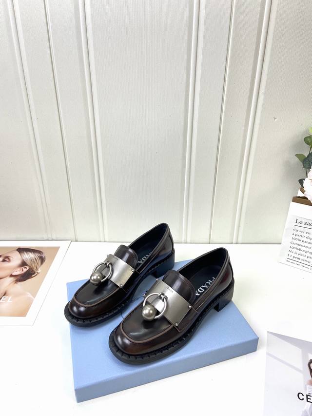 Factory price pp: Brand: Prada Prada Grade: Original quality Upper: Original op