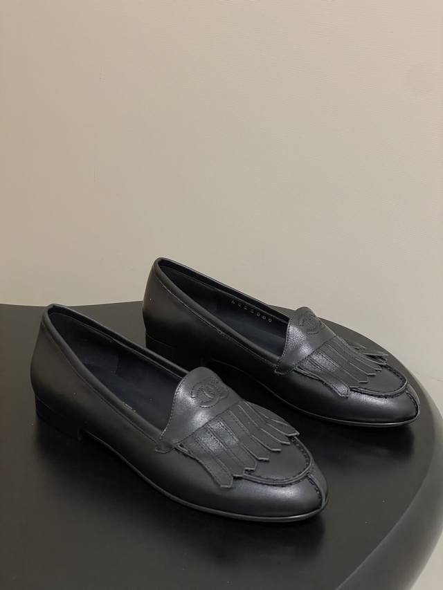 25 New Early Fall Chanel Vintage mid-century, antique-inspired loafers. Classic