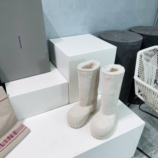 High-quality factory-made! Top-quality couple's style! Balenciaga 25Ss new autu