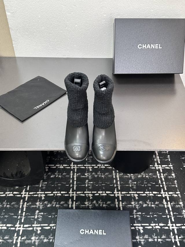 Factory Chanel ankle boots, a must-have item for this autumn and winter season!