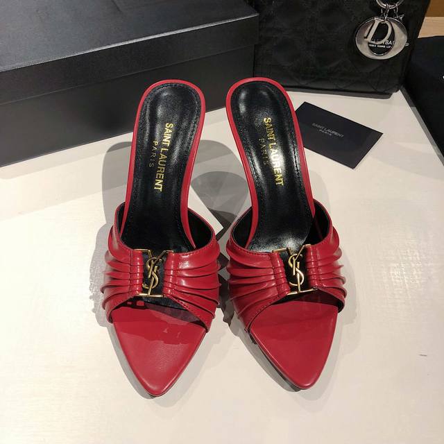 Ysl Saint Laurent* New summer arrival, elegant metal-toed high-heeled sandals. 2