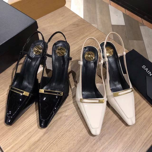 Ysl Saint Laurent* Whether you're partying or commuting, the right pair of shoes