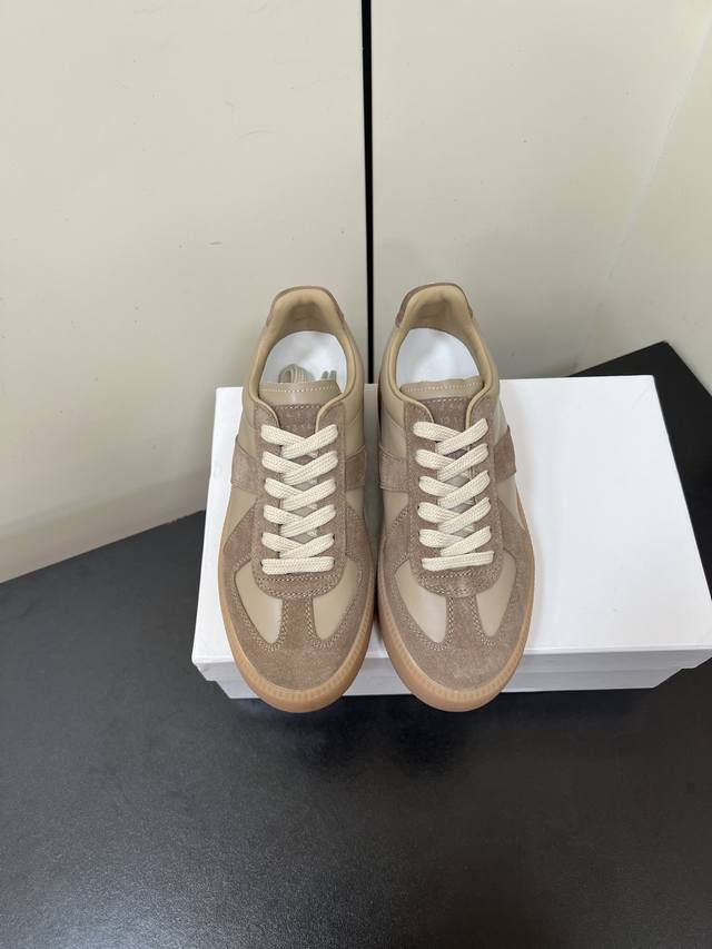 Maison Margiela limited edition Mm6 thick-soled shoes, Dexter shoes are a blessi