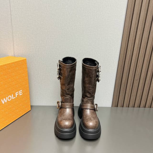 Factory: Exclusive top version Nakedwolf*24Vs latest autumn show sky-high waterp