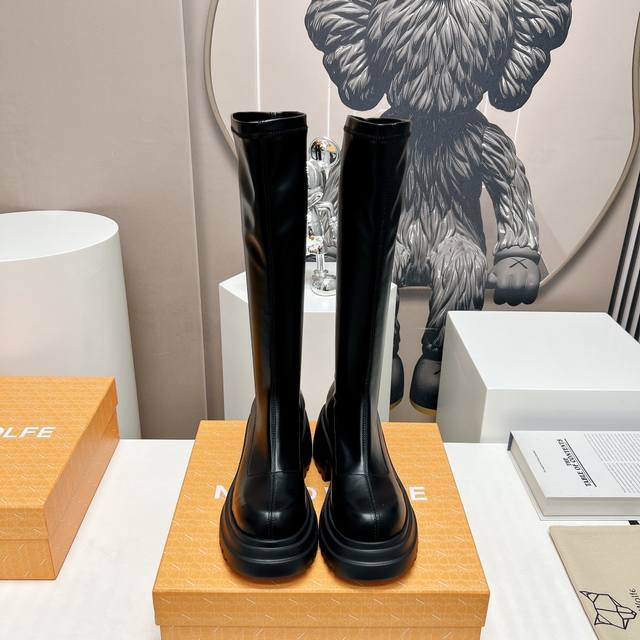 Factory: Exclusive top version Nakedwolf*24Vs latest autumn show sky-high waterp