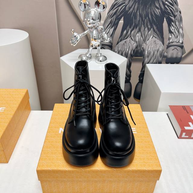 Factory: Exclusive top version Nakedwolf*23Vs latest autumn show sky-high waterp