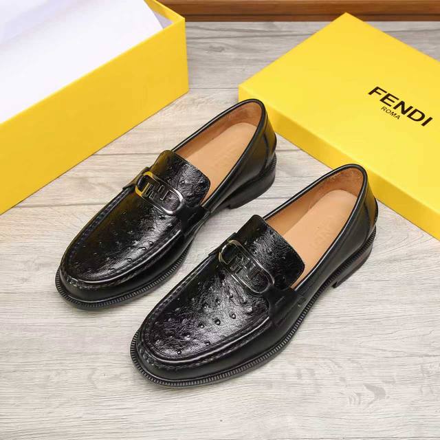 Factory direct price men's sports shoes, original single-piece, water-dyed cowhi