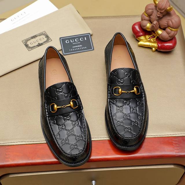 Factory direct price women's shoes and sportswear original Gucci men's business