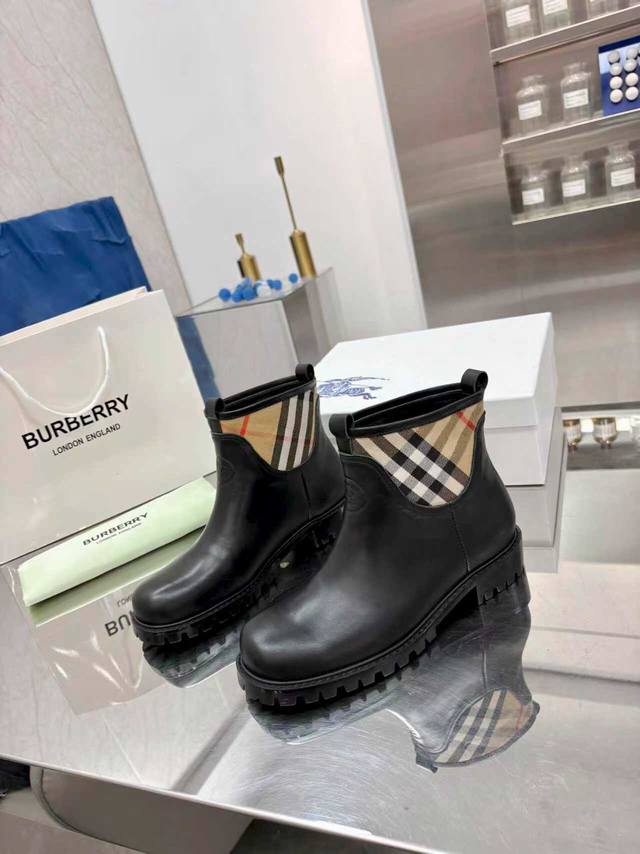 Factory direct women's shoes and sportswear, original new style -- Burber*Y bout