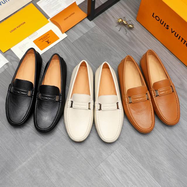 Factory direct price men's sports shoes original product. Trademark: Louis Vuitt