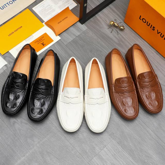 Factory direct price men's sports shoes original product. Trademark: Louis Vuitt