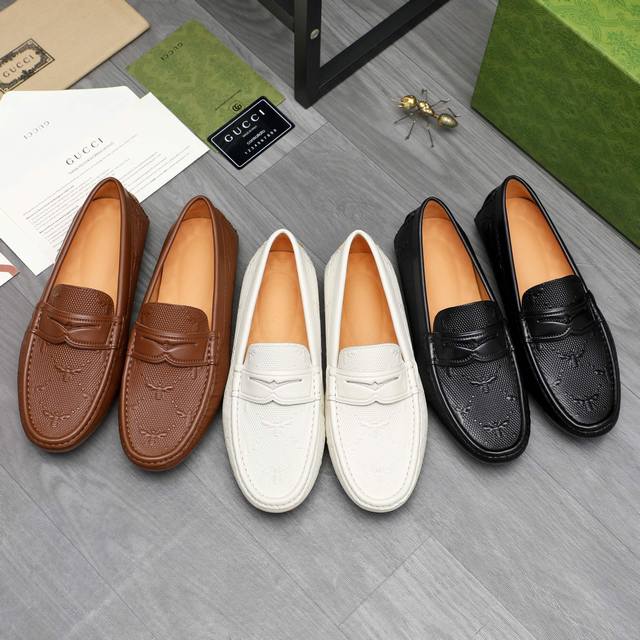 Factory direct price men's sports shoes original product. Trademark: Gucci casua