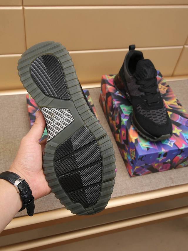 Factory direct price men's sports shoes, original Louis Vuitton style, trendy an