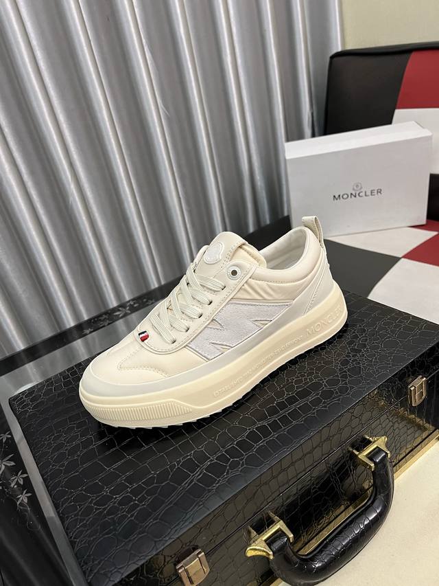 Factory direct price for men's sports shoes, original Moncler brand, same style Factory direct price for men's sports shoes, original Moncler brand, same style