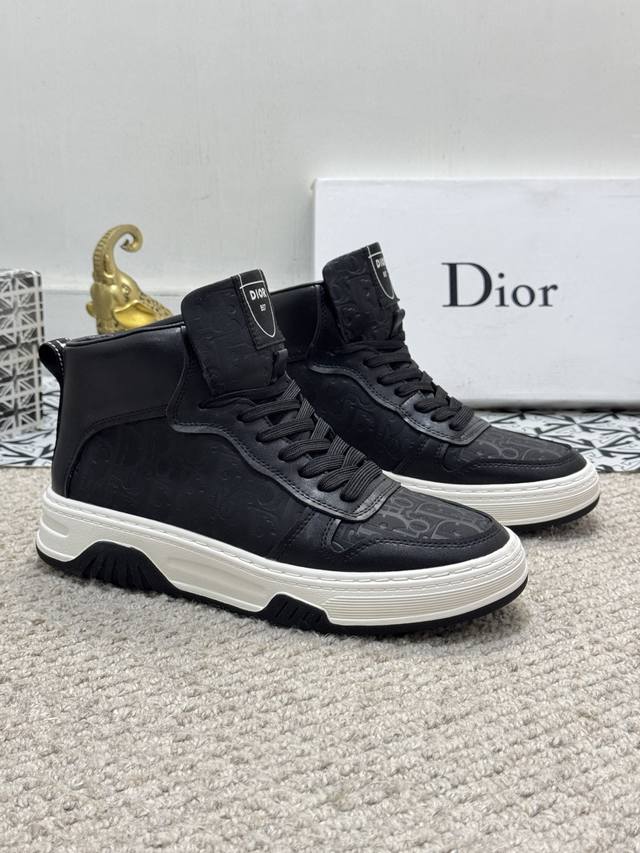 Factory direct price men's sports shoes, original quality - Dior sports shoes of
