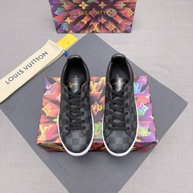 Factory direct price men's sports shoes, original Ouis/Uitto brand new men's cas