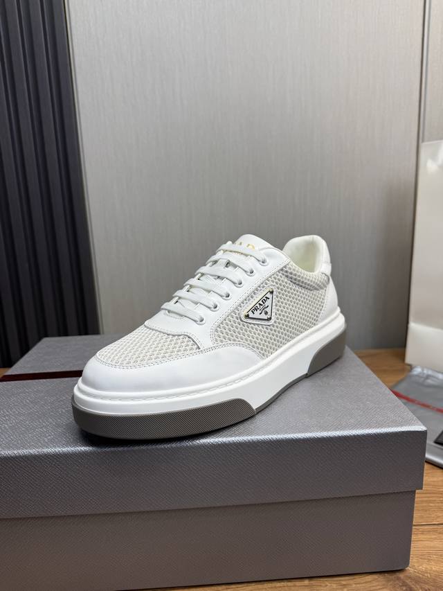 Factory direct price men's sports shoes, original quality, Prada men's shoes, be
