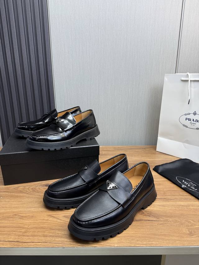 Factory direct price for men's sports shoes, original quality Prada business cas